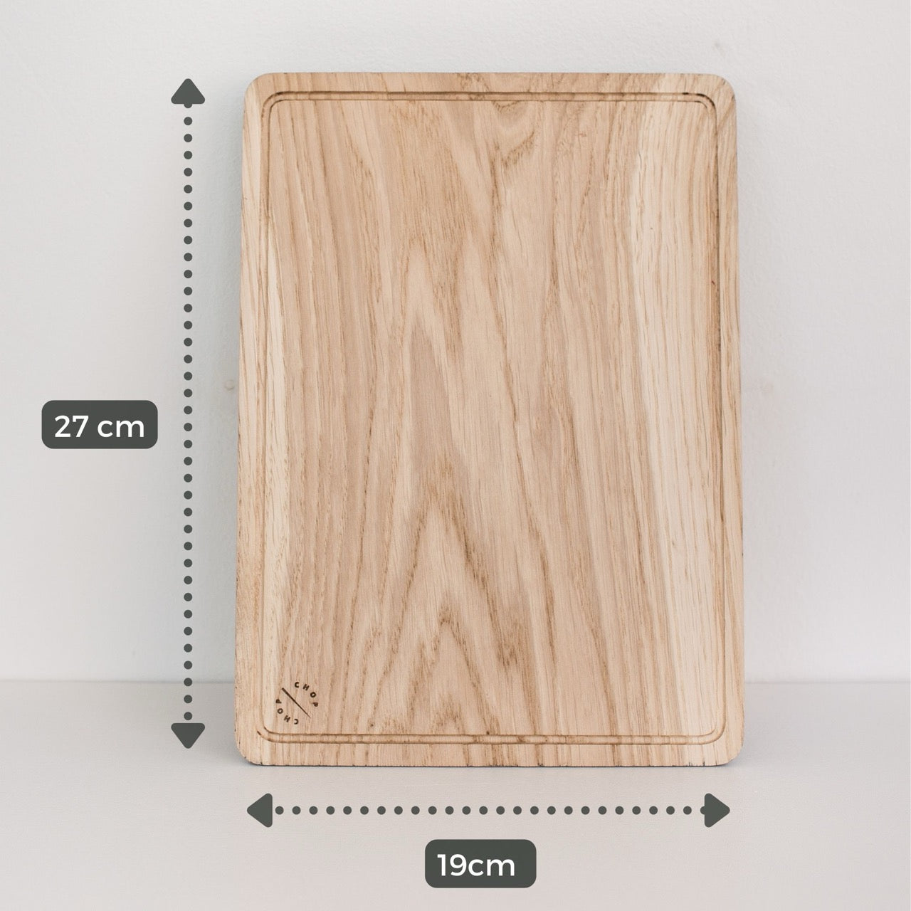 Steak Schneidebrett Holz aus Eiche Massivholz - mit Abtropfrinne (27x19x3cm)